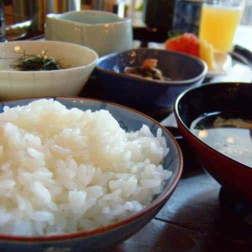 【朝食付き】プラン　新潟のお米、新潟の水を使った手作りの朝食付き【駐車料金無料】